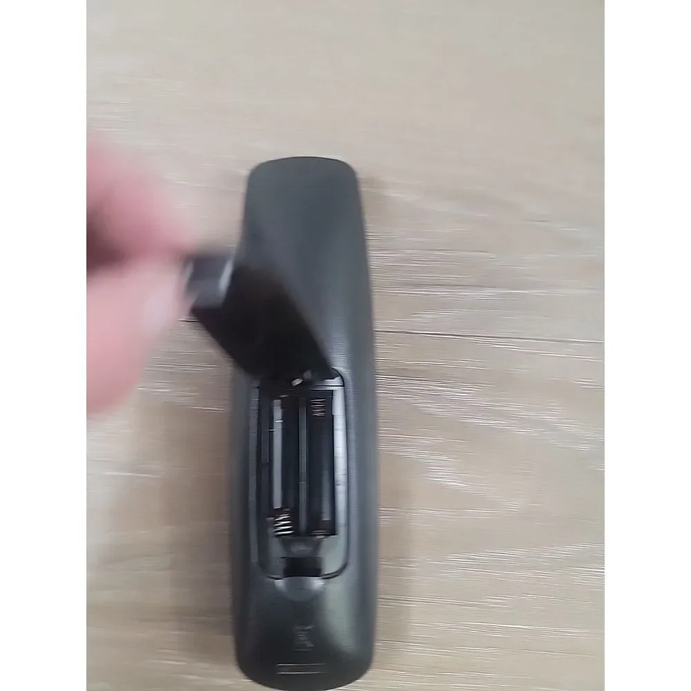 Samsung BN59-00678A Remote Control For LCD TV LN26A450 LN26A450C1 T240HD-‎ B1R1